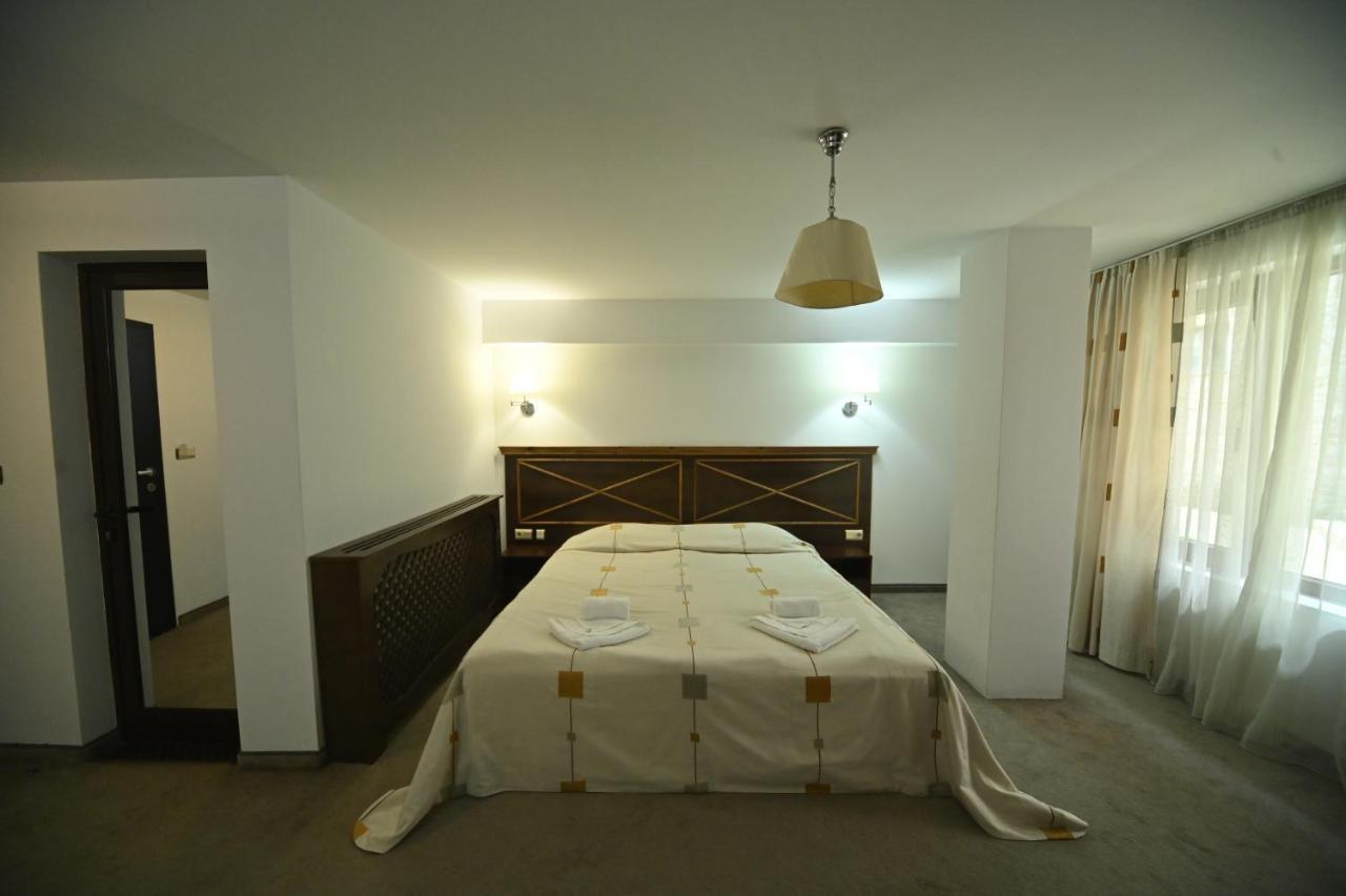Ξενοδοχείο Maraya 4*